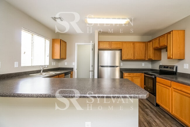 Photo - This lovely home is waiting for you!