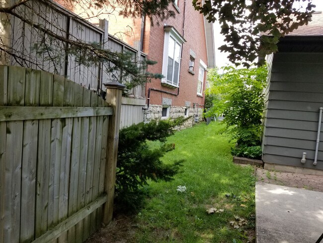 Photo - 43A First St