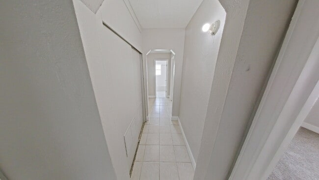 Photo - "4-Bedroom Home on Maple Street – Cozy Living Awaits in Roseville!"