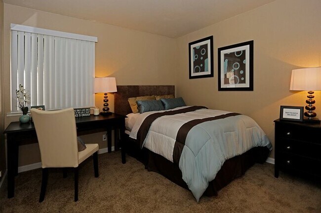 Acacia Apartments