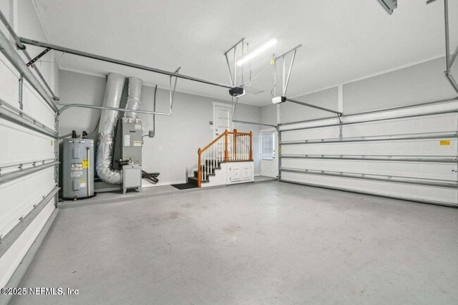 Photo - 5609 Hyde Park Cir House