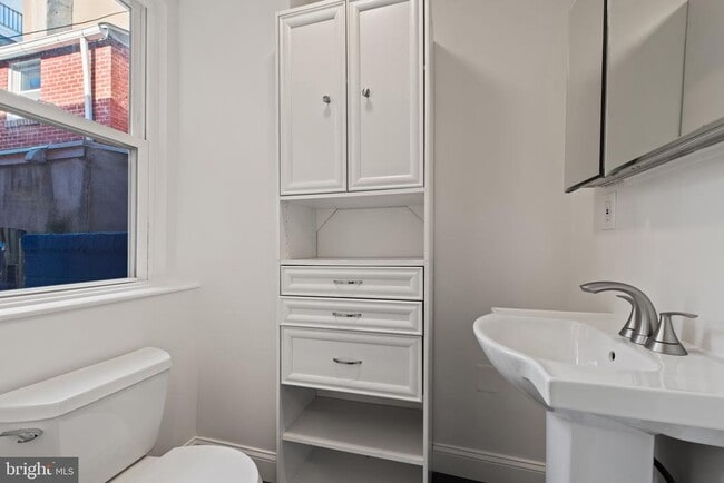 Photo - 312 S Exeter St