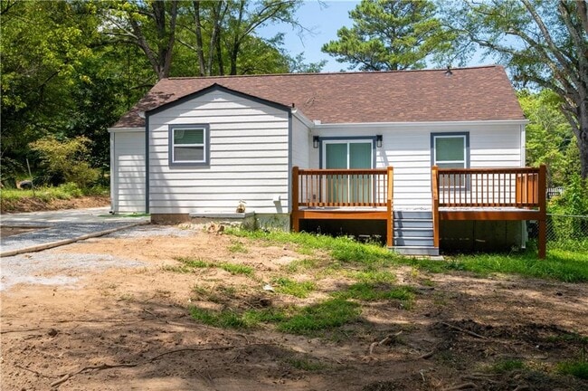 Photo - 3822 Bakers Ferry Rd SW