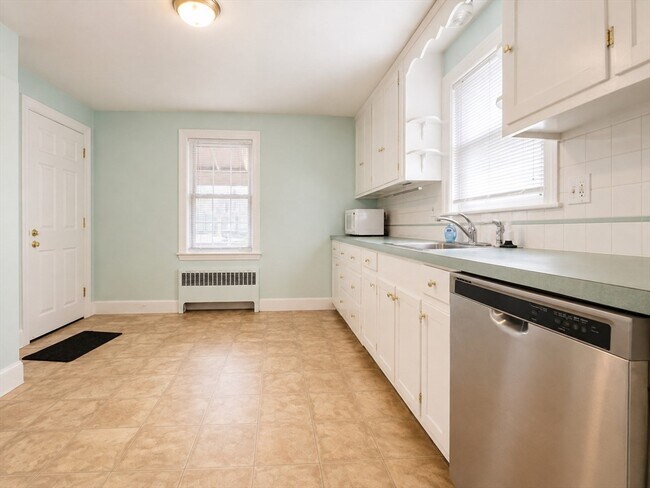 Photo - 67 Waverley St Unit 2