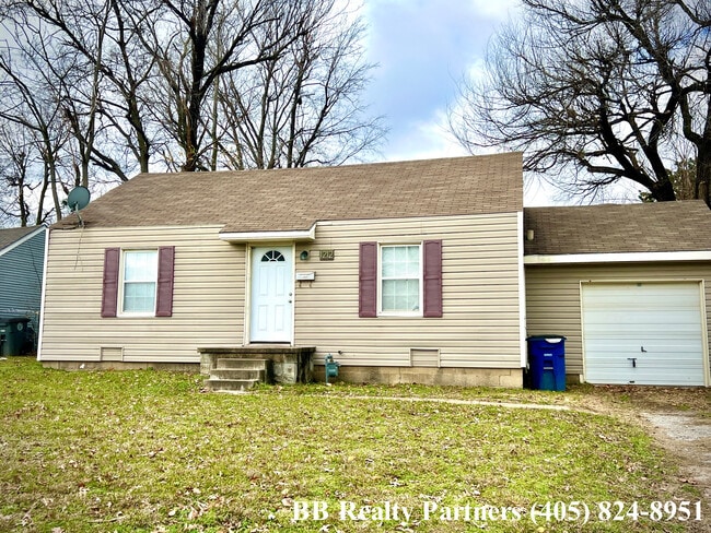 Photo - 1212 S Erie Ave