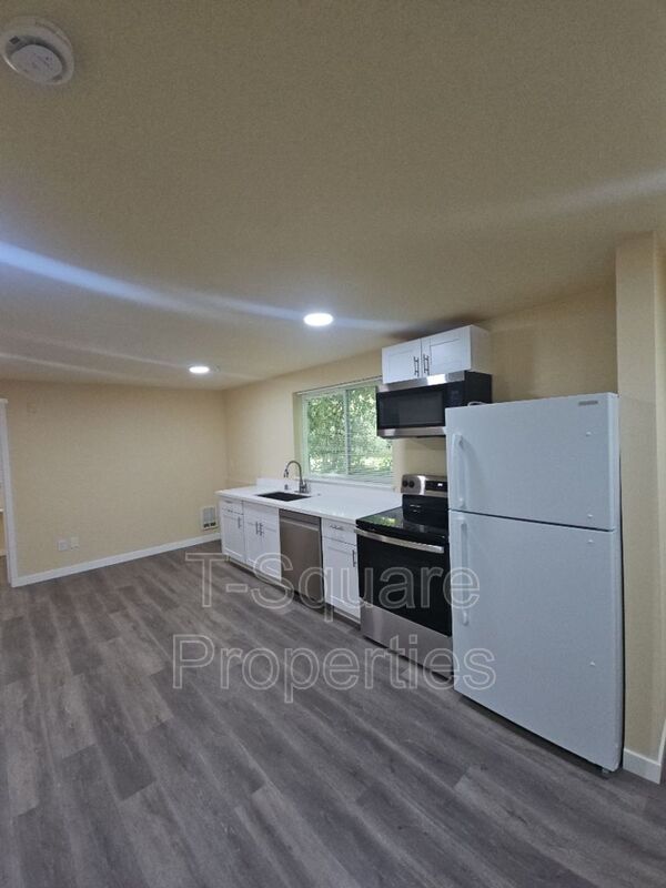 Photo - 7041 S 116th Pl House