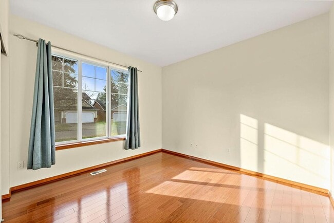 Photo - Beautiful Single-Story Olympia Home with Dog Wash, Garden Beds & Thoughtful Layout