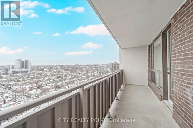 Photo - 666 Spadina Ave. Unit 1101