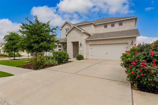 Photo - 713 Leeward Pass