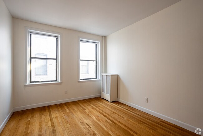 Photo - 1177 Commonwealth Ave