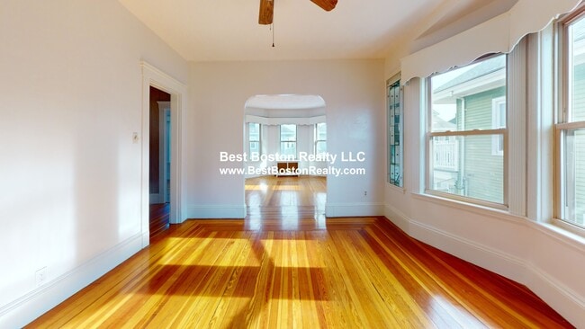 Photo - 24 Mayberry Ave Unit 3