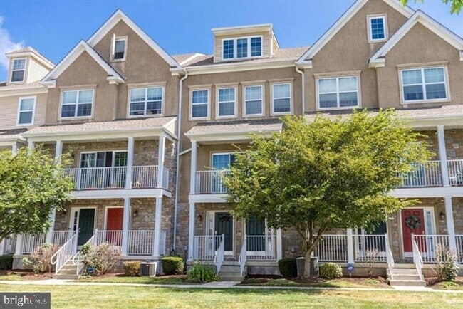 Building Photo - 128 Justin Dr Unit 53 Rental