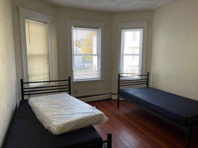 Photo - 34 Cameron St Unit 2