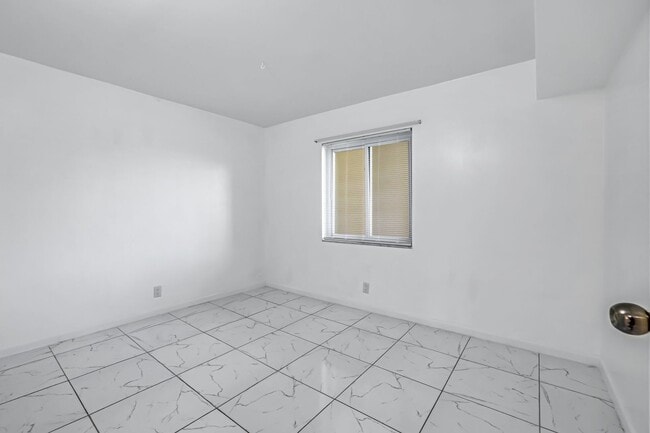 Photo - 1000 Manatee Rd Unit A306