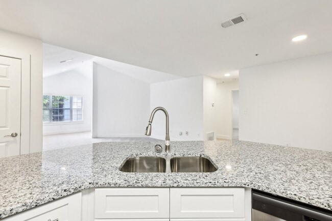 Photo - Wesley St. Claire Apartments at Lawrenceville