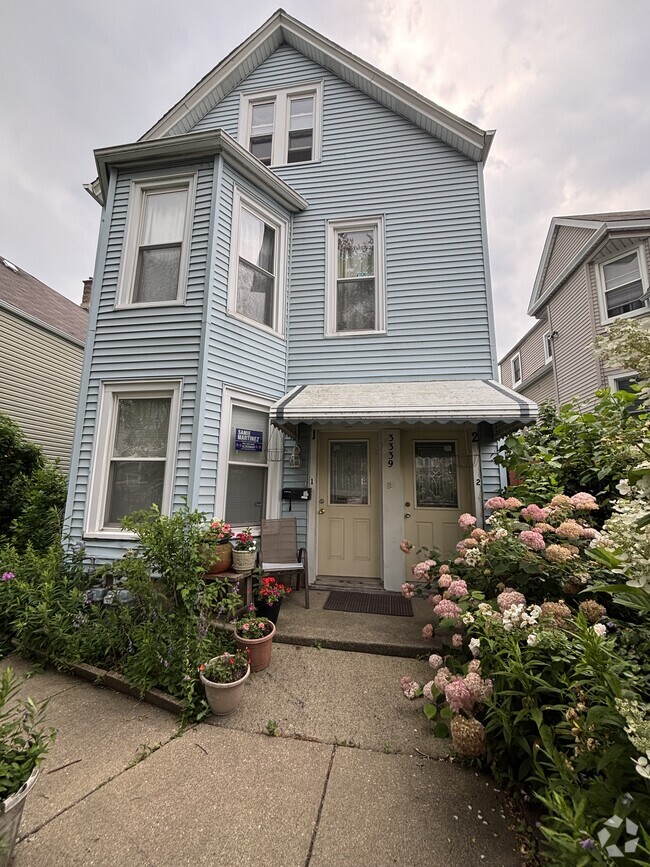 Building Photo - 3339 W Cuyler Ave Unit 1 Rental