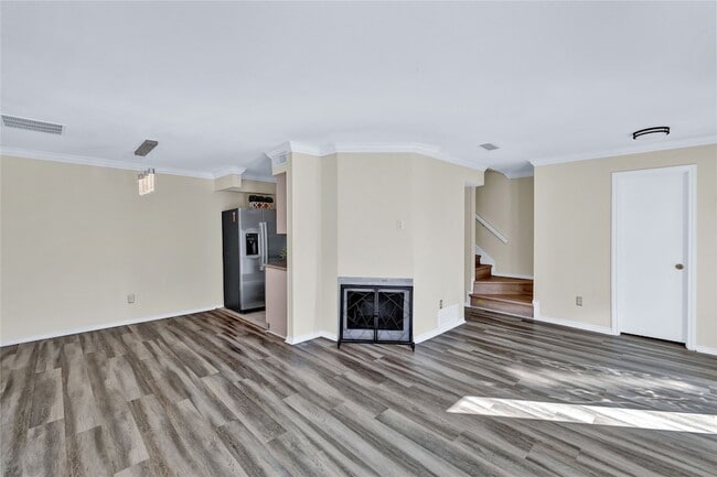 Photo - 2640 Custer Pkwy