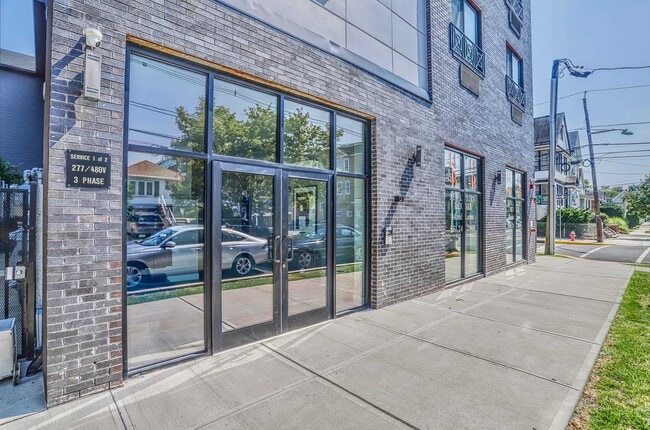 Photo - 140 Avenue B Unit 206