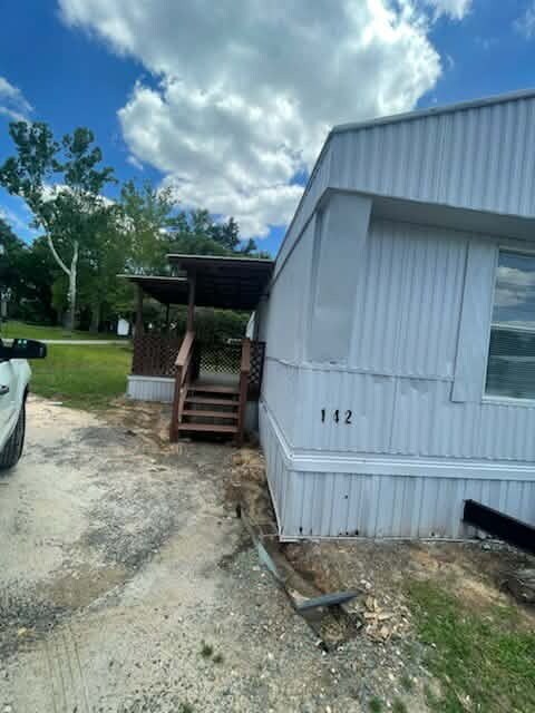 2 bedroom 1 bath mobile home