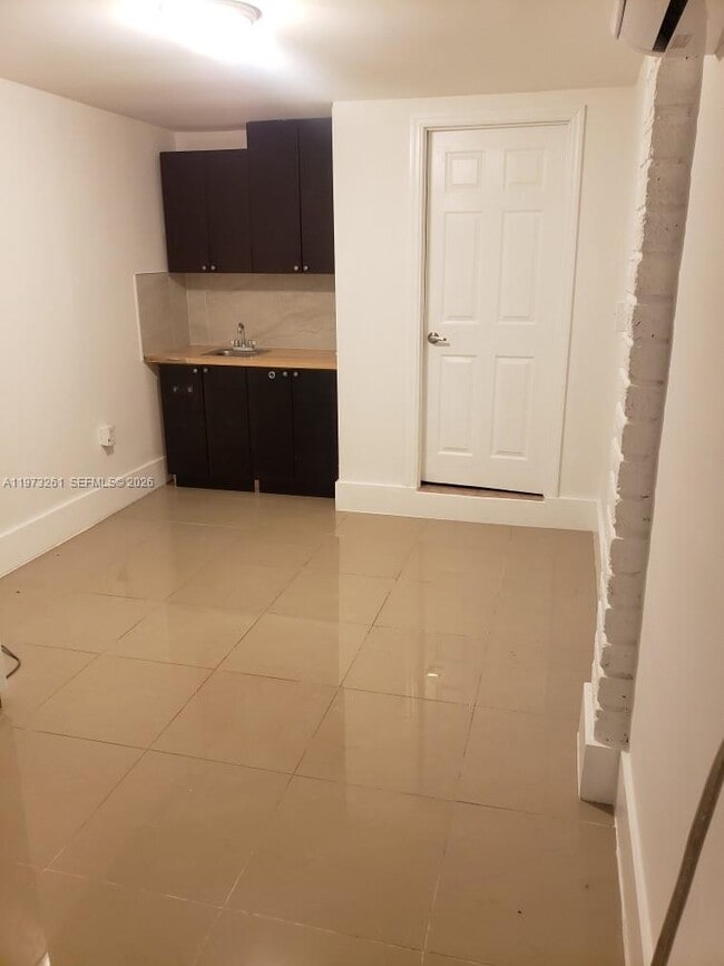 Photo - 4124 SW 61st Ave Unit 0