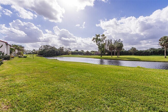 21529 Cypress Hammock Dr Unit 35J