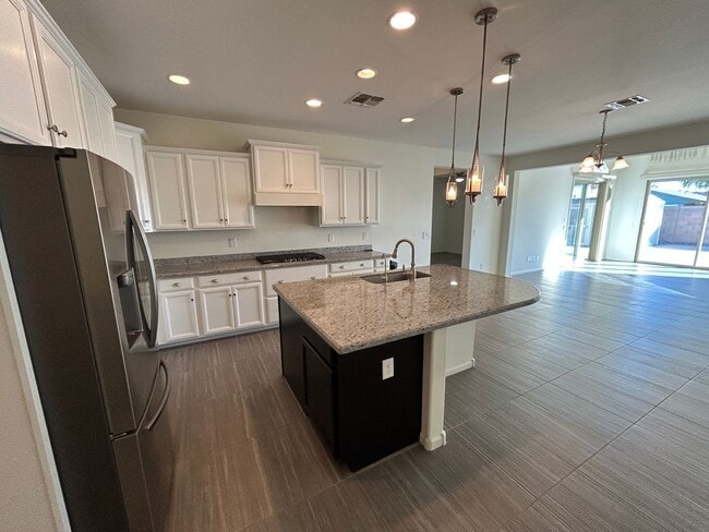 Photo - 8609 N 89th Dr