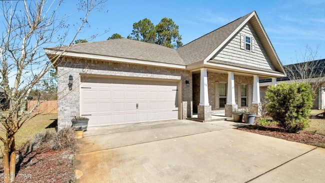 Photo - 60 Maddox St