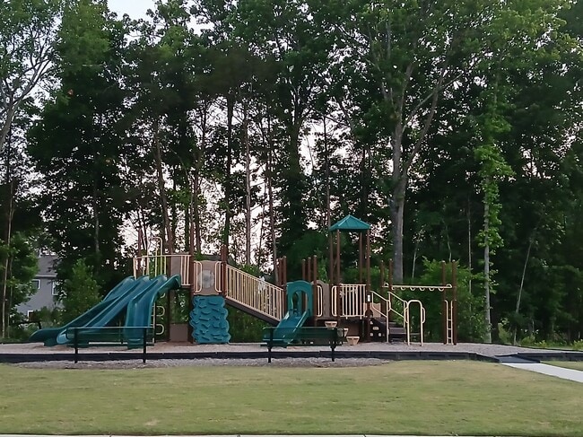 Photo - 304 Orson Oaks Ln