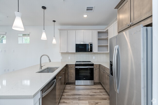2BR, 2B.5BA-1,501SF-Kitchen