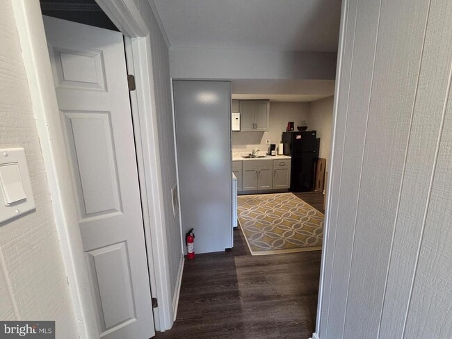 Photo - 7009 Lamp Post Ln