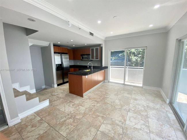 Photo - 235 SW 17th Rd