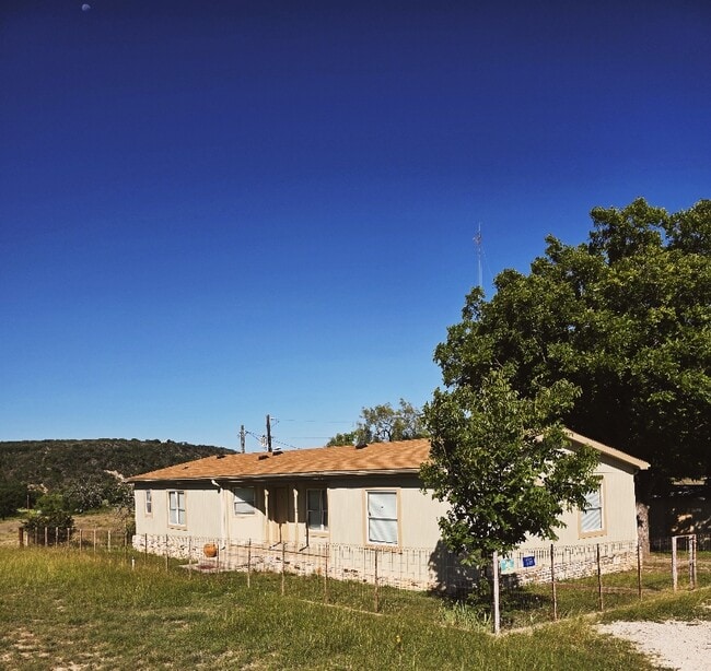 Photo - 119 Hoot Owl Hollow Casa