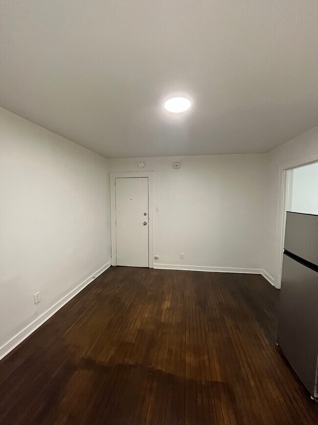 Photo - 28 Balmoral Ave. Unit 105