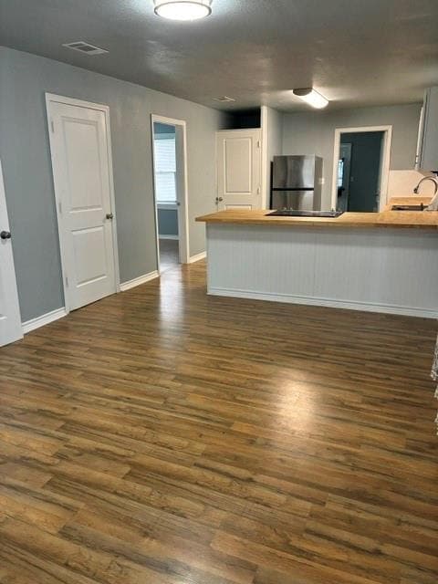 309 E Hoffman Ave