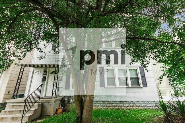 Building Photo - 2562 Deming Ave Rental
