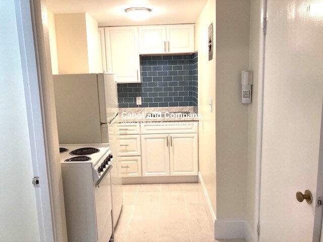 Photo - 295 Newbury St Unit 2