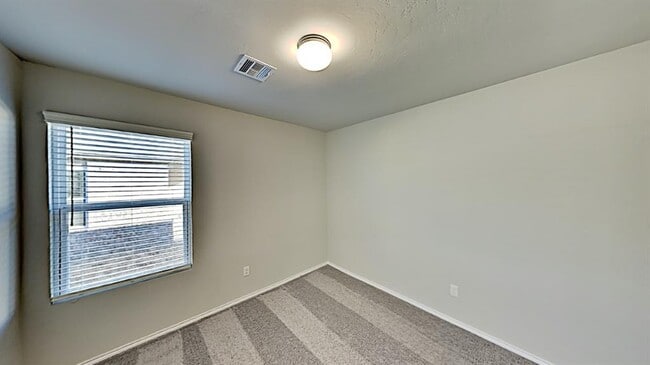 Photo - 10505 NW 19th St