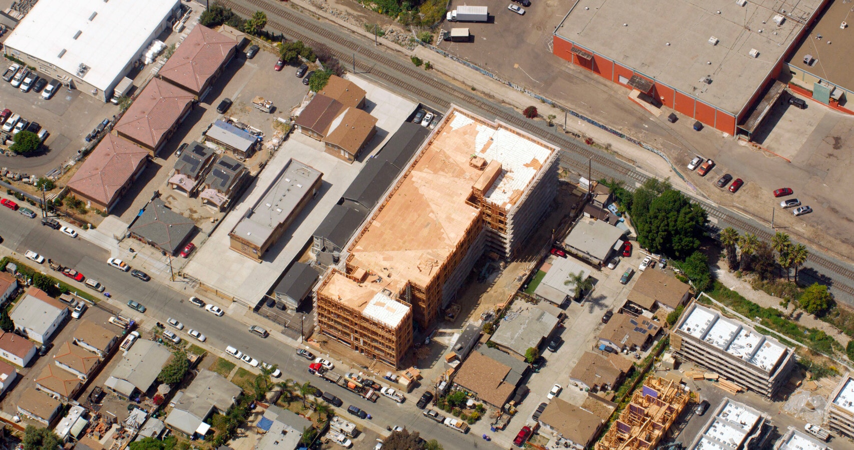 Photo - Naranja Apartments