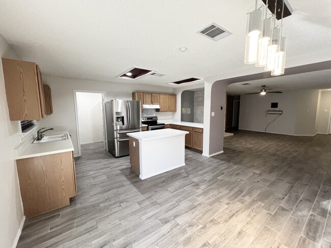 Photo - 4301 Triboro Trail