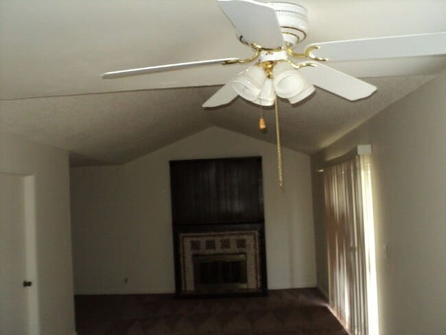 Photo - 812 Cackling Dr