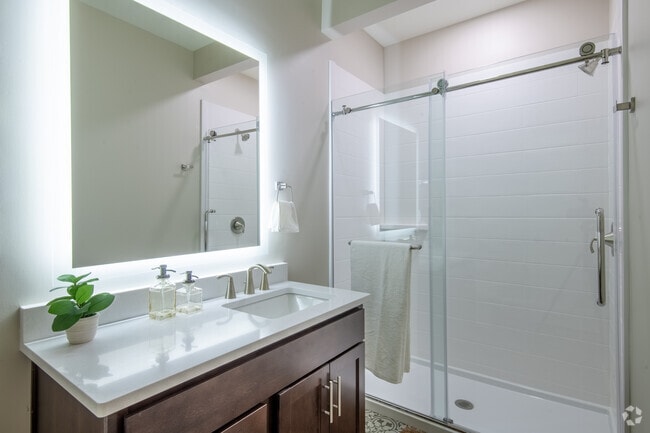 ESTUDIO, 1BA - 469SF - bantr Wausau