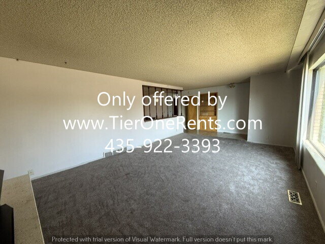 NO DEPOSIT option available for qualified renters