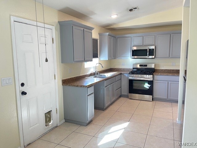 Photo - 365 Meander Dr