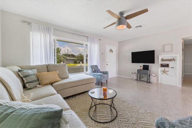 Photo - 3126 Bougainvillea St