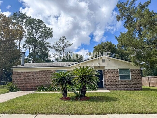 Photo - 3026 Mangrove Ave