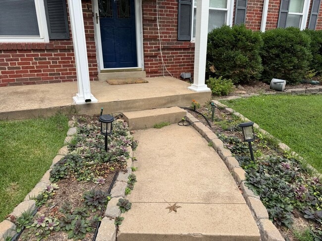 Photo - 421 Cannonbury Dr