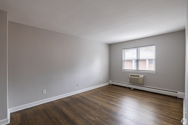 Hamilton Apartments