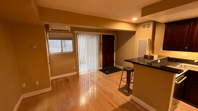 Photo - 3927 Nobel Dr