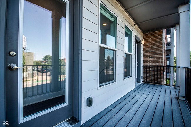 Photo - 727 N Illinois St Condo Unit 101