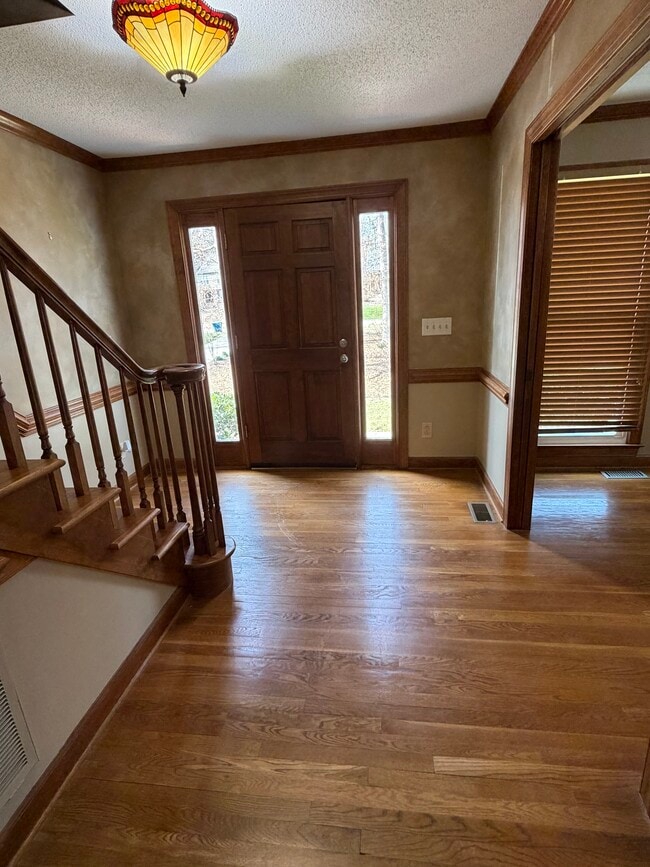 Photo - 3901 Buncombe Dr